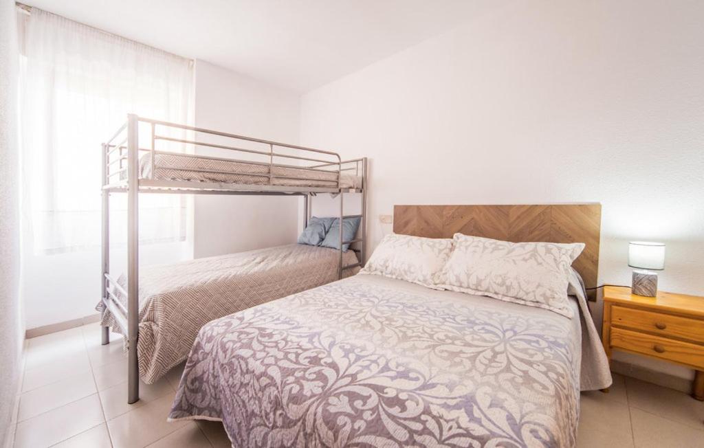 Stunning Apartment In Oropesa Del Mar Exterior photo